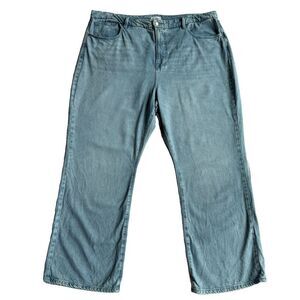 Good American Straight Leg Jeans in Faded Blue